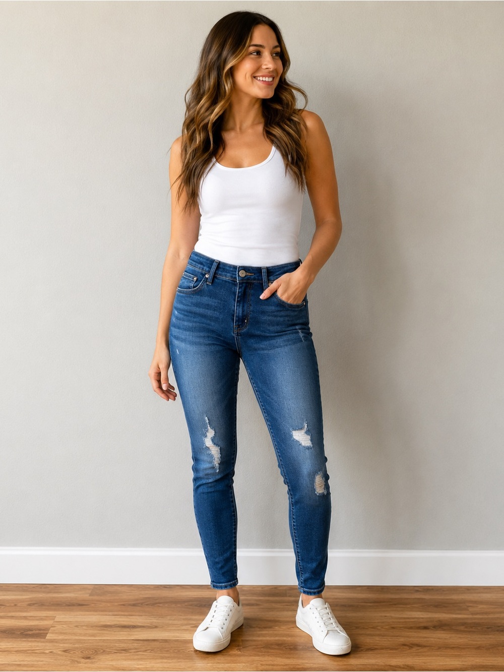 Women's High-Rise Skinny Jeans in Medium Blue